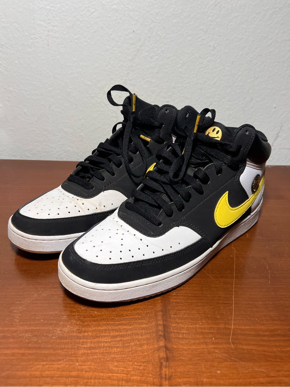 Nike Court Vision Mid “Extra Smile” Black/White/Yellow DO5871-001 Size 10